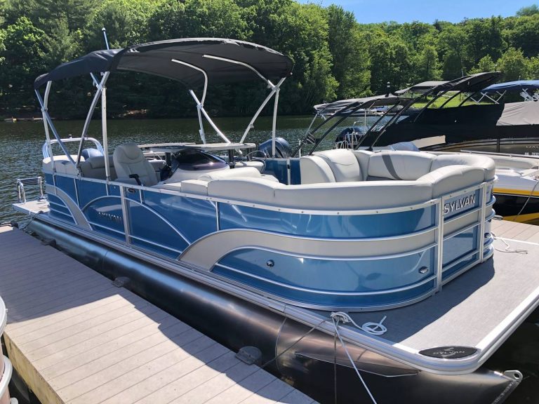 2019 Sylvan 8524 DLZ Bar